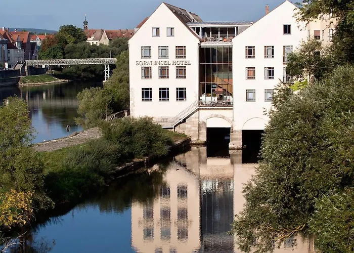 Pet Friendly hotel: Sorat Insel-Hotel Regensburg